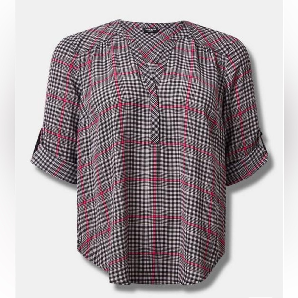 Torrid: Harper Georgette Pullover 3/4 Sleeve - Picture 4 of 14